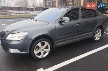 Ліфтбек Skoda Octavia 2010 в Чернігові