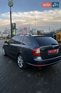 Универсал Skoda Octavia 2010 в Луцке