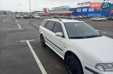 Универсал Skoda Octavia 2008 в Львове