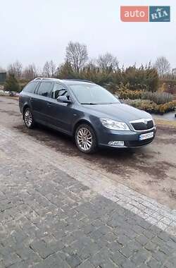 Універсал Skoda Octavia 2010 в Охтирці