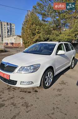 Універсал Skoda Octavia 2010 в Одесі