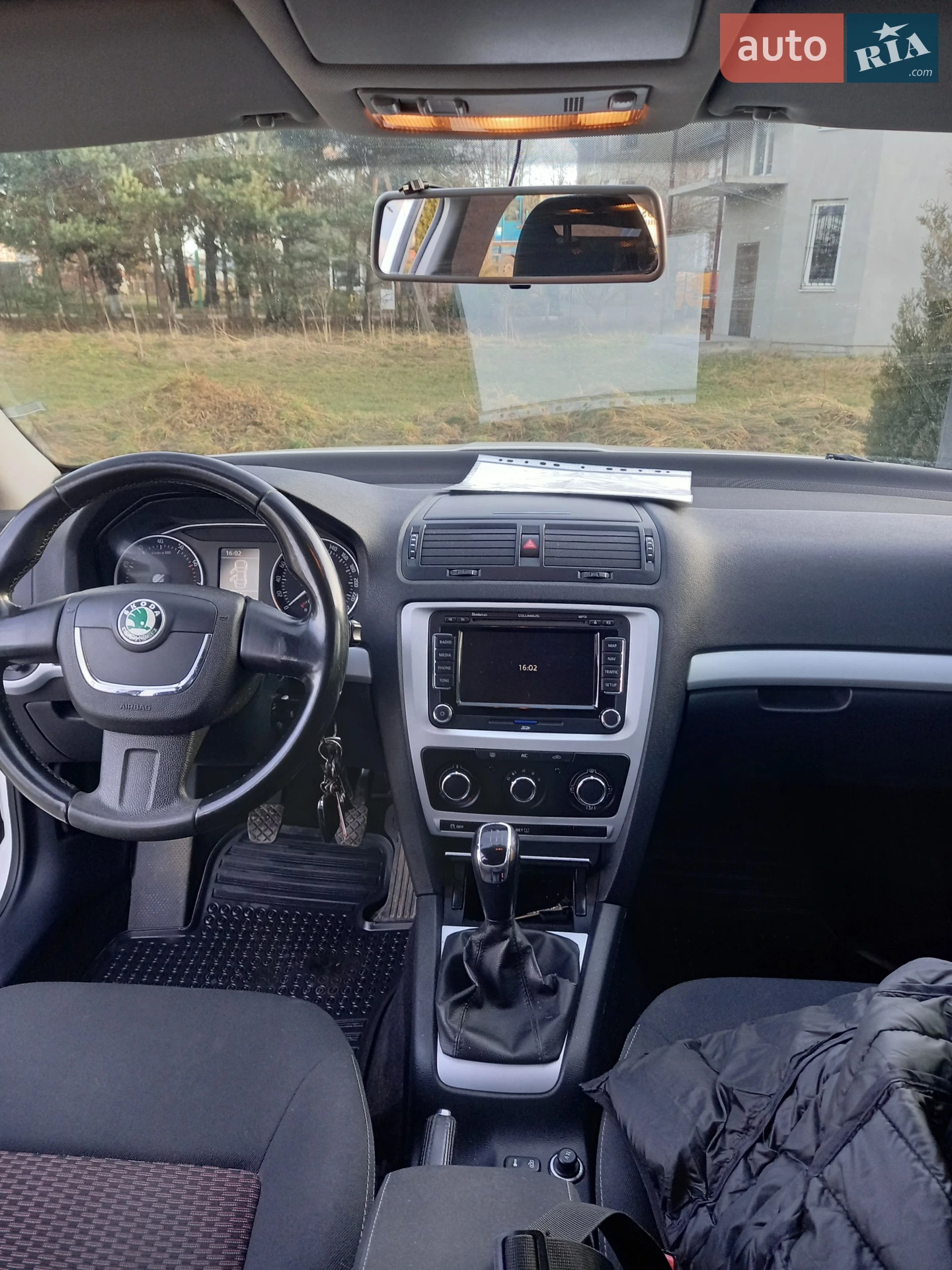2011 Skoda Octavia - мініатюра 8