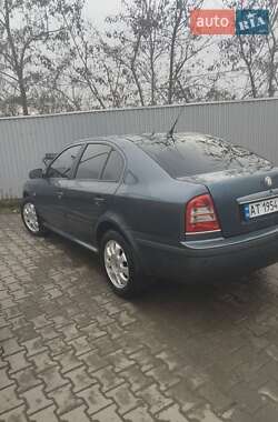 Універсал Skoda Octavia 2004 в Чернівцях