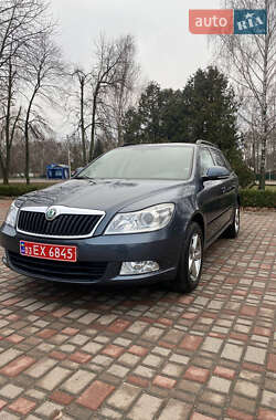 Универсал Skoda Octavia 2010 в Лубнах