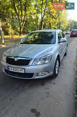 Лифтбек Skoda Octavia 2010 в Киеве