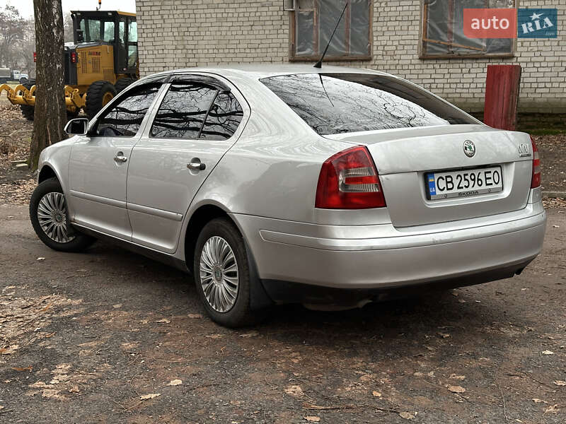 Лифтбек Skoda Octavia 2005 в Чернигове