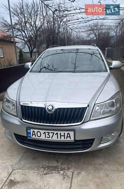 Універсал Skoda Octavia 2012 в Іршаві