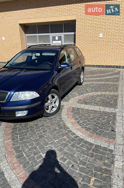 Универсал Skoda Octavia 2008 в Луцке