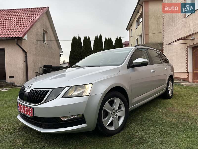 Универсал Skoda Octavia 2020 в Ивано-Франковске