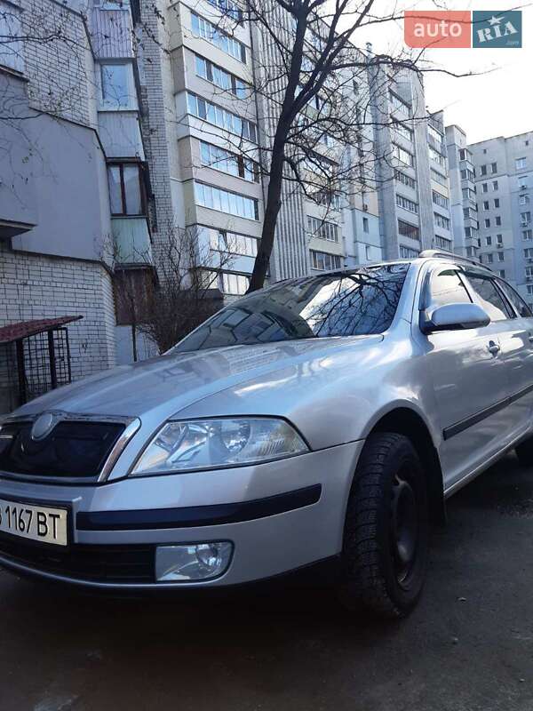 Універсал Skoda Octavia 2007 в Чернігові