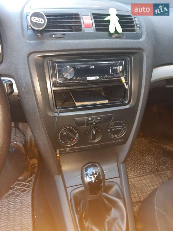 Універсал Skoda Octavia 2007 в Чернігові