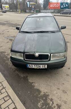 Універсал Skoda Octavia 2000 в Ужгороді