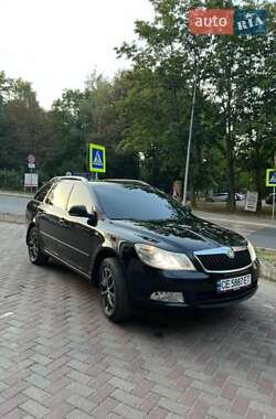 Універсал Skoda Octavia 2011 в Чернівцях