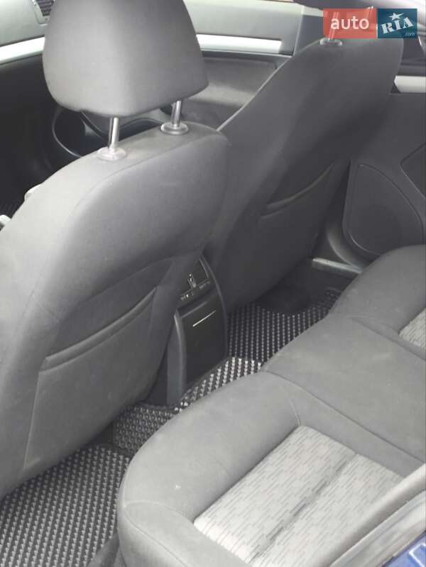 Лифтбек Skoda Octavia 2011 в Хмельницком фото 3 Лифтбек Skoda Octavia 2011 в Хмельницком