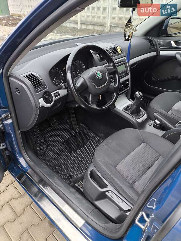 Лифтбек Skoda Octavia 2011 в Хмельницком фото 7 Лифтбек Skoda Octavia 2011 в Хмельницком