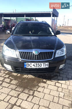 Універсал Skoda Octavia 2012 в Мостиській