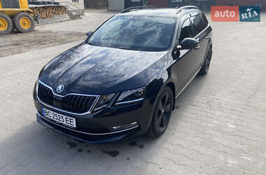 Універсал Skoda Octavia 2017 в Жовкві