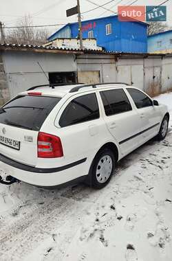 Універсал Skoda Octavia 2006 в Звягелі