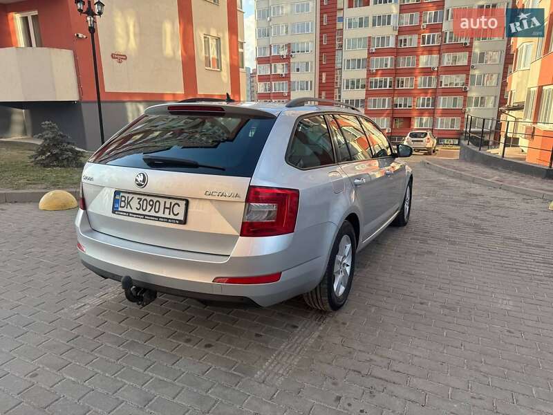 Универсал Skoda Octavia 2013 в Вараше фото 23 Универсал Skoda Octavia 2013 в Вараше