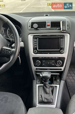 Універсал Skoda Octavia 2010 в 