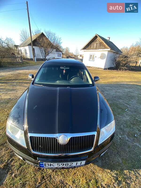 Универсал Skoda Octavia 2007 в Рокитном