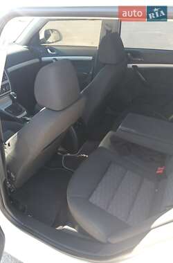 Универсал Skoda Octavia 2010 в 