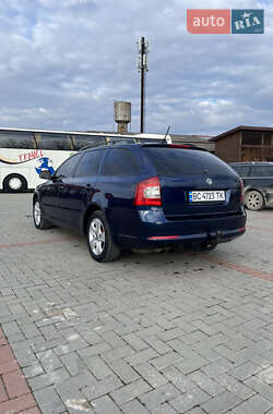 Универсал Skoda Octavia 2011 в 