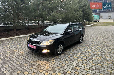 Універсал Skoda Octavia 2010 в Луцьку