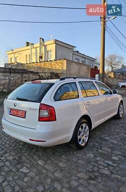 Універсал Skoda Octavia 2010 в Одесі