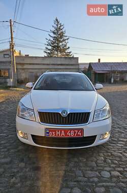 Універсал Skoda Octavia 2010 в Одесі