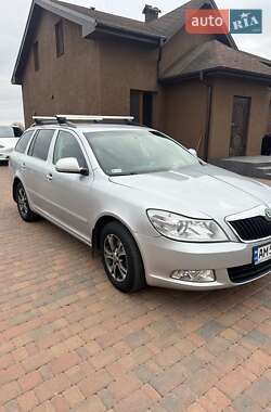 Універсал Skoda Octavia 2013 в Житомирі