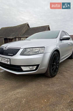 Лифтбек Skoda Octavia 2014 в Луцке