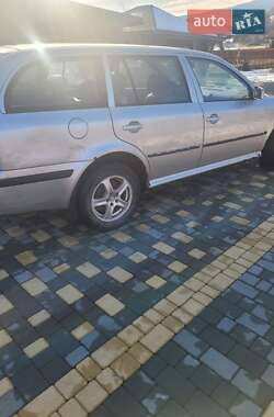 Универсал Skoda Octavia 2004 в 