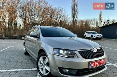 Універсал Skoda Octavia 2015 в Луцьку