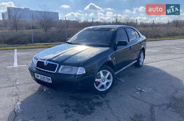 Ліфтбек Skoda Octavia 2004 в Запоріжжі