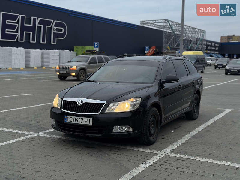 Універсал Skoda Octavia 2011 в Івано-Франківську