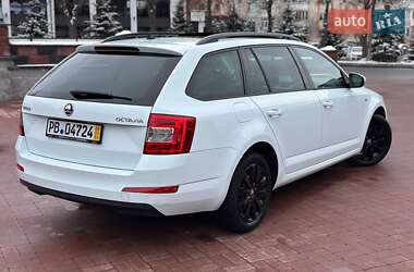 Универсал Skoda Octavia 2016 в Ровно