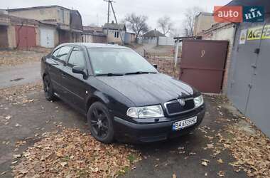 Лифтбек Skoda Octavia 2001 в 