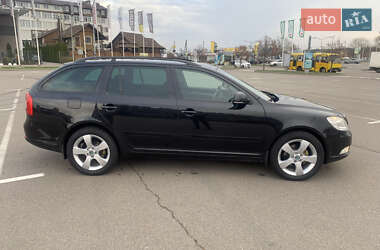 Універсал Skoda Octavia 2009 в Глевасі