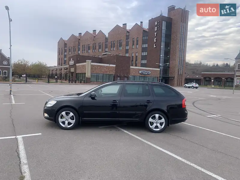 Skoda Octavia 2009 VIN TMBKK61Z0A2008446 фото оголошення 4 з 52