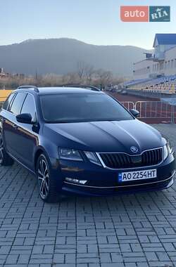 Універсал Skoda Octavia 2017 в Хусті