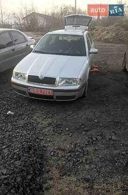 Універсал Skoda Octavia 2004 в Луцьку