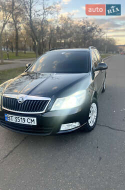 Універсал Skoda Octavia 2009 в Миколаєві