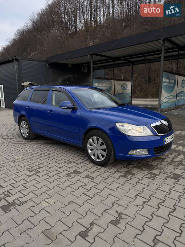 Универсал Skoda Octavia 2009 в Тячеве