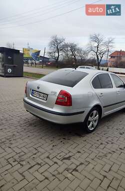 Лифтбек Skoda Octavia 2008 в Ужгороде