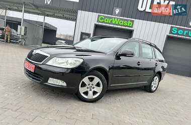 Універсал Skoda Octavia 2009 в Володимирі