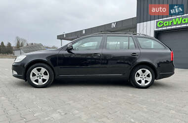 Універсал Skoda Octavia 2009 в Володимирі