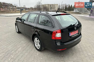 Універсал Skoda Octavia 2009 в Володимирі