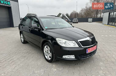 Універсал Skoda Octavia 2009 в Володимирі