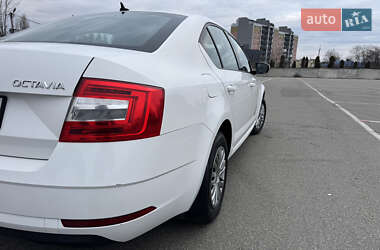 Лифтбек Skoda Octavia 2019 в Киеве